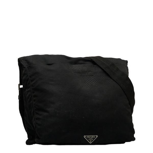 プラダ 三角ロゴプレート 斜め掛け ショルダーバッグ  ブラック ナイロン レディース PRADA 【中古】