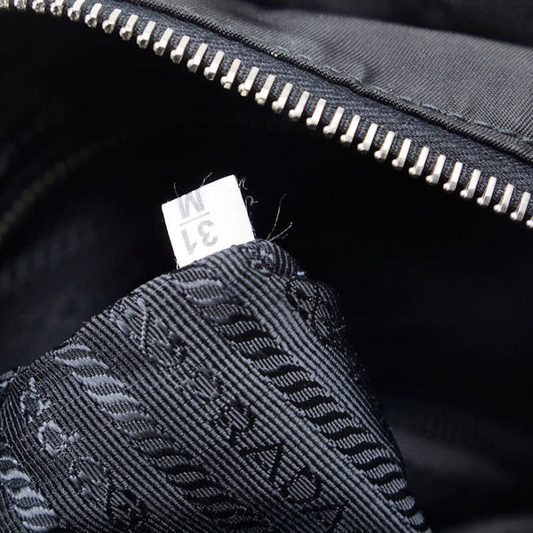 プラダ 三角ロゴプレート ハンドバッグ ショルダーバッグ 2WAY ブラック ナイロン レディース PRADA 【中古】
