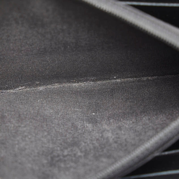 シャネル ココマーク ラウンドファスナー 長財布 ブラック キャビアスキン レディース CHANEL 【中古】