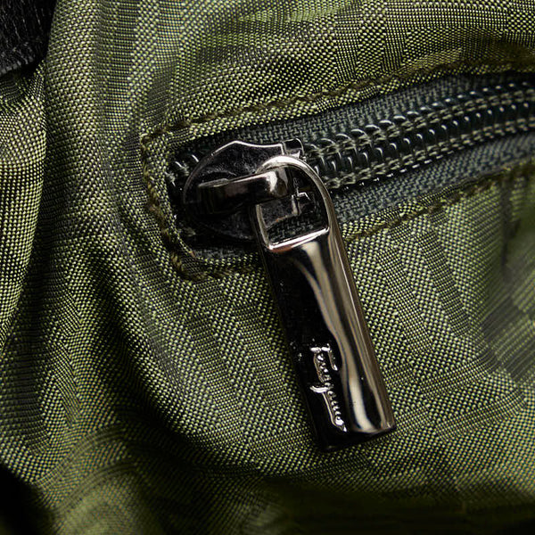 サルヴァトーレフェラガモ ガンチーニ トートバッグ ブラック レザー レディース Salvatore Ferragamo 【中古】