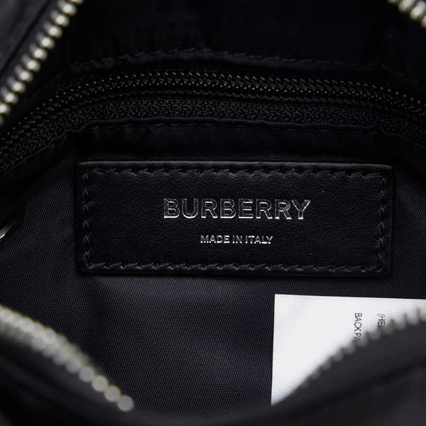 バーバリー クロスボディバッグ 8028242 ブラック ナイロン メンズ BURBERRY 【中古】