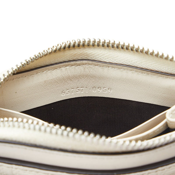 グッチ GGエンボス コインケース ジップアラウンド ウォレット 657571 ホワイト レザー レディース GUCCI 【中古】