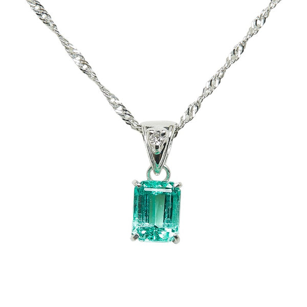 Pt900 プラチナ Pt850 プラチナ エメラルド0.50ct ダイヤ0.01ct ネックレス レディース 【中古】