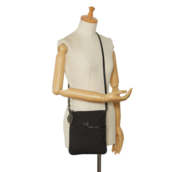 フェンディ ズッキーノ 斜め掛け ショルダーバッグ 8BT150 ブラック キャンバス レザー レディース FENDI 【中古】