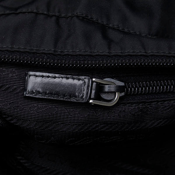 プラダ 三角ロゴプレート ハンドバッグ ショルダーバッグ 2WAY BR4051 ブラック ナイロン レザー レディース PRADA 【中古】