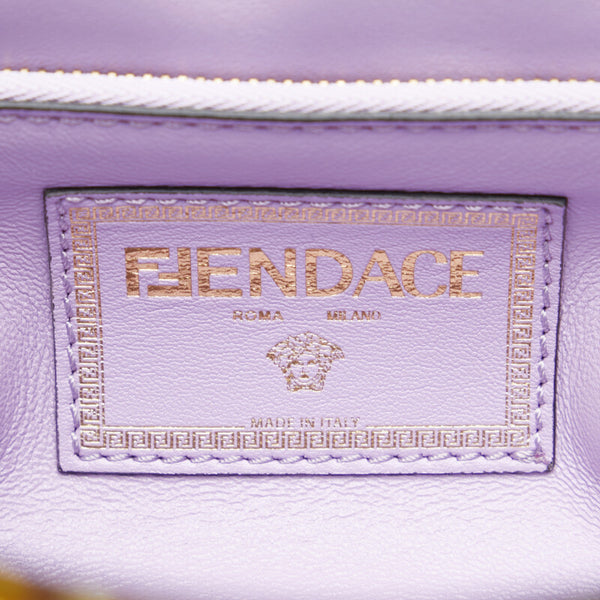 フェンディ ×VERSACA ヴェルサーチ FENDACE フェンダーチェ ラ メデューサ 総柄 ミディアム ハンドバッグ ショルダーバッグ 2WAY DBFI039 ライトブルー マルチカラー レザー レディース FENDI 【中古】