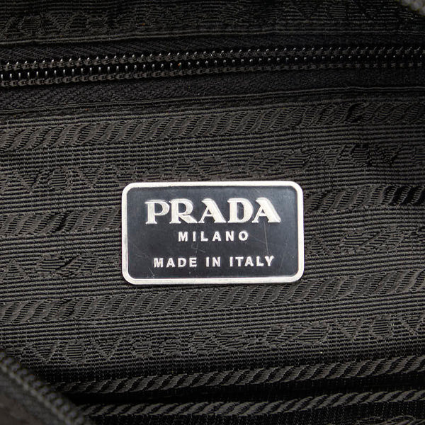 プラダ 三角ロゴプレート  ハンドバッグ トートバッグ ブラック ナイロン レディース PRADA 【中古】
