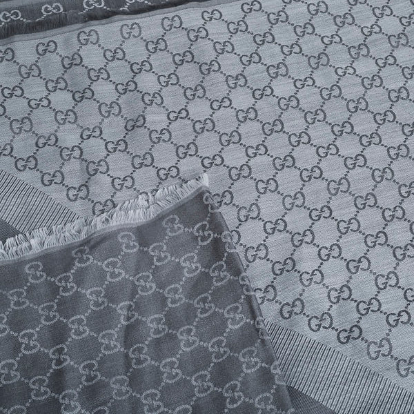 グッチ GG柄 総柄 ストール 08 338 986 ライトグレー ウール シルク レディース GUCCI 【中古】