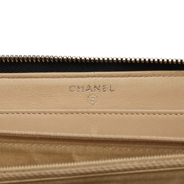 シャネル ラウンドファスナー 長財布 ブラック ラムスキン レディース CHANEL 【中古】