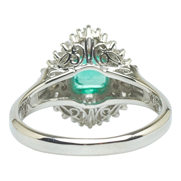 Pt900 プラチナ エメラルド0.72ct ダイヤ0.57ct リング 指輪 レディース 13号 【中古】