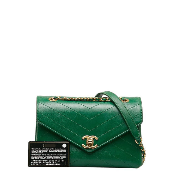 シャネル ココマーク Vステッチ チェーン 斜め掛け ショルダーバッグ グリーン レザー レディース CHANEL 【中古】