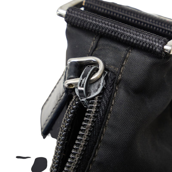 プラダ 斜め掛け ショルダーバッグ ブラック ナイロン レディース PRADA 【中古】