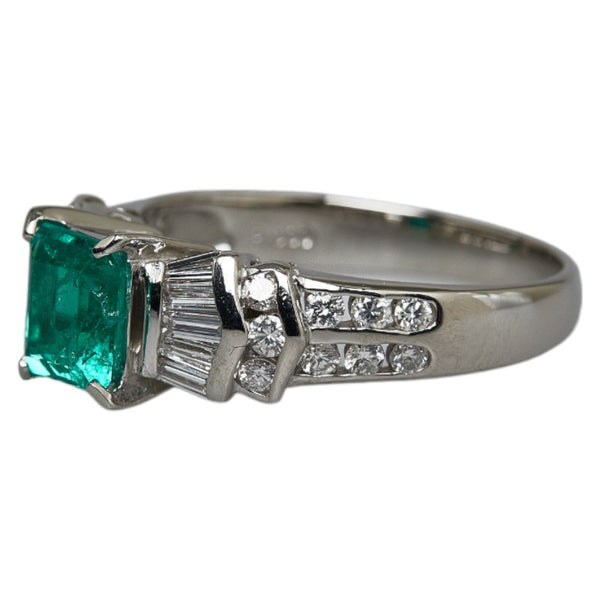 Pt900 プラチナ エメラルド1.07ct ダイヤ0.57ct リング 指輪 レディース 14.5号 【中古】