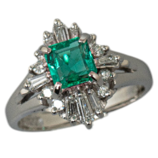 Pt900 プラチナ エメラルド0.58ct ダイヤ0.37ct リング 指輪 レディース 6.5号 【中古】