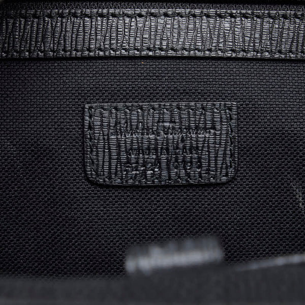 サルヴァトーレフェラガモ 斜め掛け ビジネスバッグ ショルダーバッグ FZ-24 0190 ブラック レザー メンズ Salvatore Ferragamo 【中古】