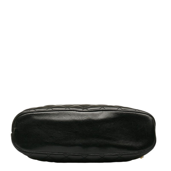 シャネル マトラッセ チェーン ショルダーバッグ ブラック レザー レディース CHANEL 【中古】