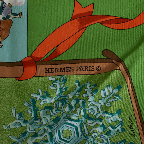 エルメス カレ90 Neige d Antan 去年の雪 スカーフ グリーン マルチカラー シルク レディース HERMES 【中古】