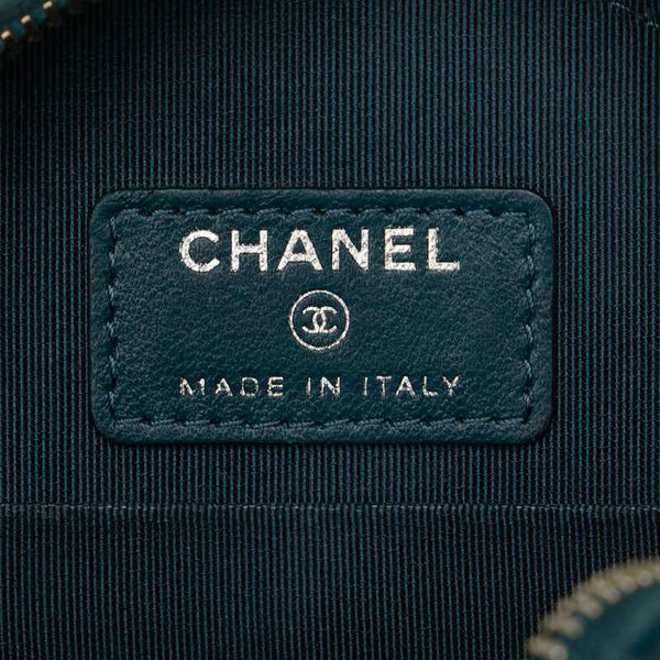 シャネル マトラッセ ココマーク 斜め掛け チェーン ショルダーバッグ ポーチ グリーン レザー レディース CHANEL 【中古】