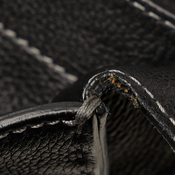 サルヴァトーレフェラガモ 斜め掛け ショルダーバッグ ブラック レザー レディース Salvatore Ferragamo 【中古】