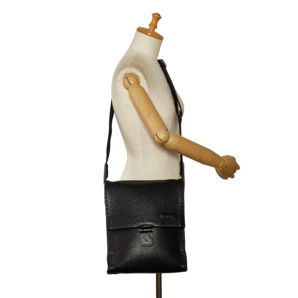 サルヴァトーレフェラガモ 斜め掛け ショルダーバッグ ブラック レザー レディース Salvatore Ferragamo 【中古】