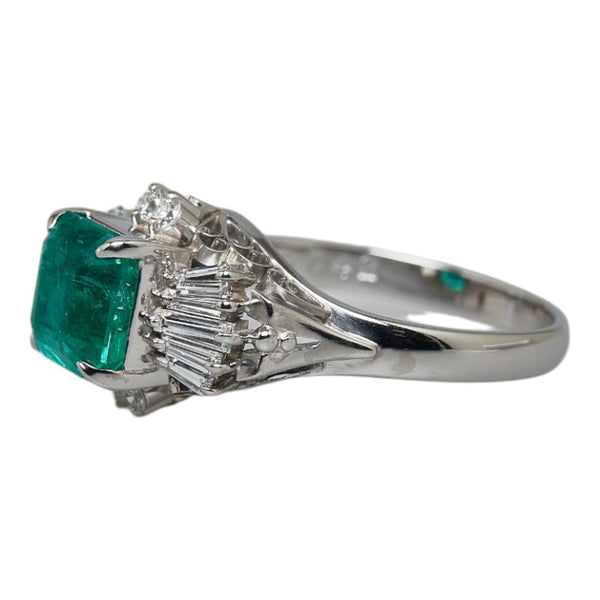 Pt900 プラチナ エメラルド1.74ct ダイヤ0.42ct スクエア リング 指輪 レディース 12.5号 【中古】
