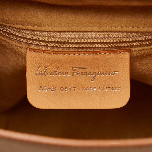 サルヴァトーレフェラガモ ワンショルダーバッグ AQ-21 0877 ベージュ レザー レディース Salvatore Ferragamo 【中古】