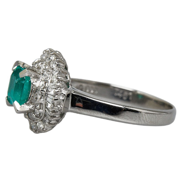 Pt900 プラチナ エメラルド0.90ct ダイヤ0.38ct スクエア リング 指輪 レディース 12号 【中古】