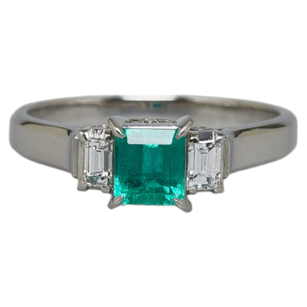 Pt900 プラチナ エメラルド0.56ct ダイヤ0.23ct リング 指輪 レディース 14号 【中古】