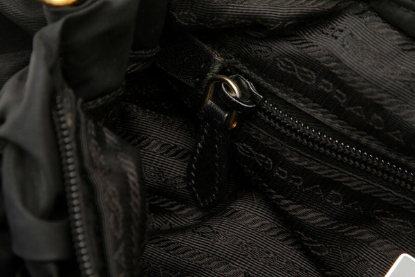 プラダ BN1778 ブラック  レザー ハンドバッグ レディース PRADA 中古