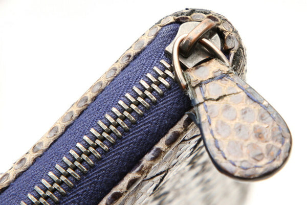 ボッテガヴェネタ イントレチャート ラウンドファスナー グレー レザー 長財布 レディース BOTTEGAVENETA 中古