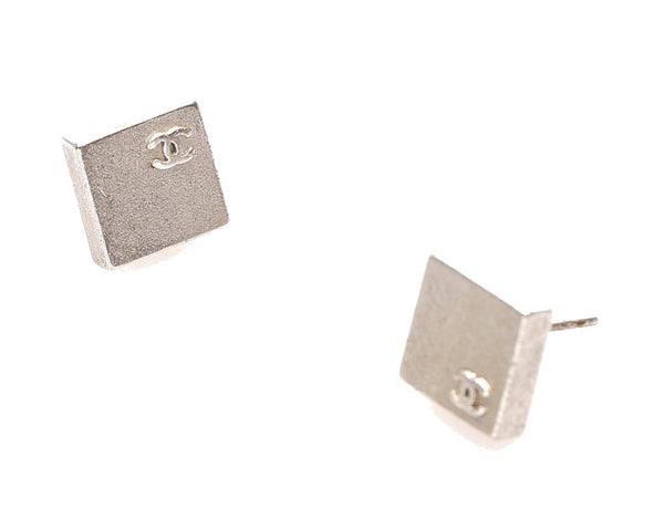 シャネル シルバー メタル ピアス レディース CHANEL 中古