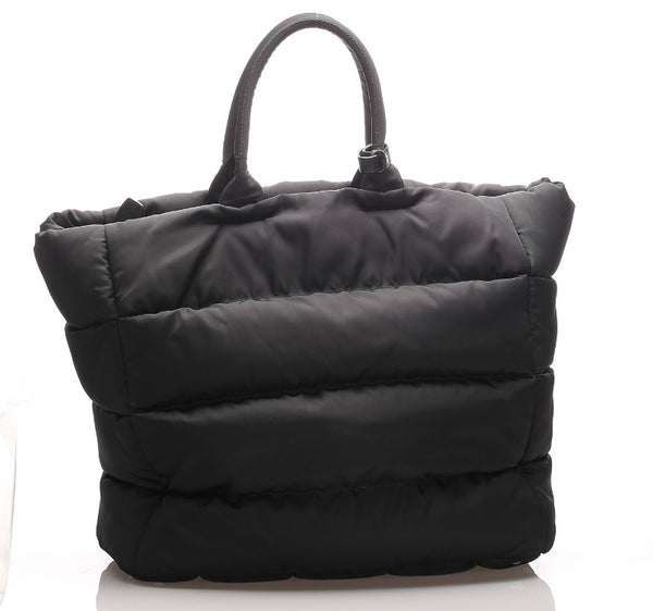 プラダ テスートボンバー ブラック ナイロン トートバッグ レディース PRADA 中古