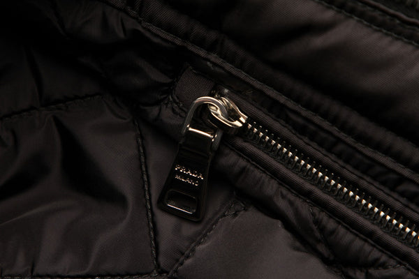 プラダ テスートボンバー ブラック ナイロン トートバッグ レディース PRADA 中古