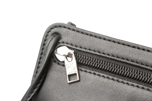 ロエベ ブラック  レザー ショルダーバッグ レディース LOEWE 中古