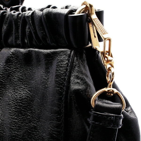 ミュウミュウ ブラック  レザー ショルダーバッグ レディース MIUMIU 中古