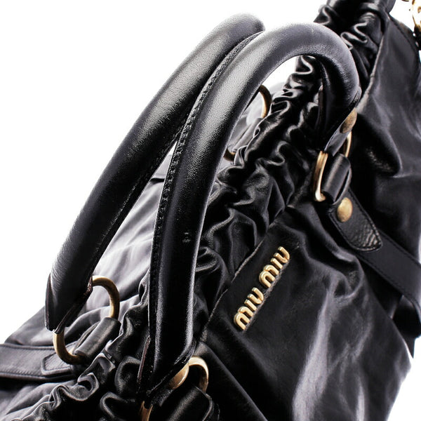 ミュウミュウ ブラック  レザー ショルダーバッグ レディース MIUMIU 中古