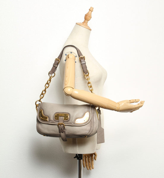 プラダ チェーン グレー レザー ショルダーバッグ レディース PRADA 中古