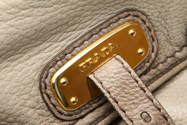 プラダ チェーン グレー レザー ショルダーバッグ レディース PRADA 中古