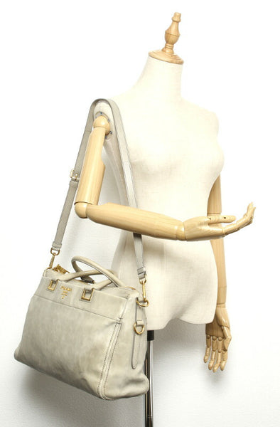 プラダ グレー レザー ショルダーバッグ レディース PRADA 中古