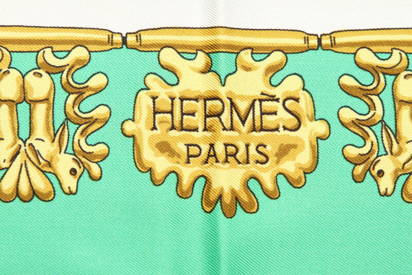 エルメス グリーン ゴールド シルク スカーフ レディース HERMES 中古
