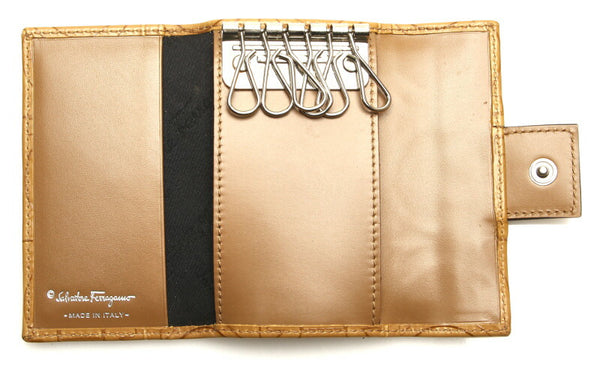 サルヴァトーレフェラガモ キーケース 1-240001036934