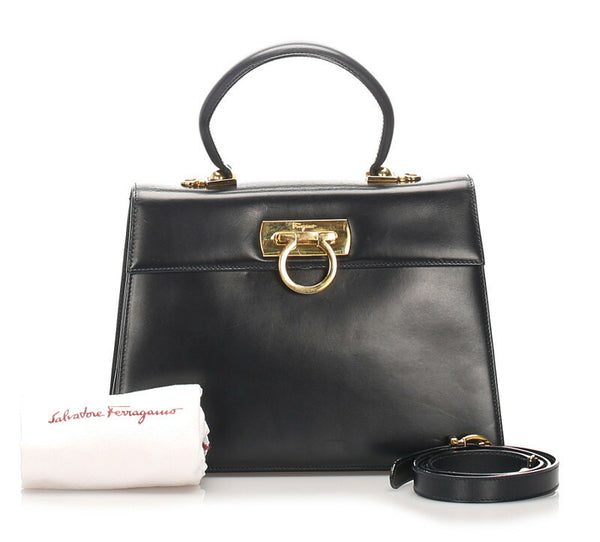 サルヴァトーレフェラガモ ガンチーニ O 21 2181 ブラック  レザー ハンドバッグ ショルダーバッグ 2WAY レディース Salvatore Ferragamo 【中古】