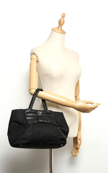 プラダ リボン ブラック  ナイロン レザー ハンドバッグ レディース PRADA 中古