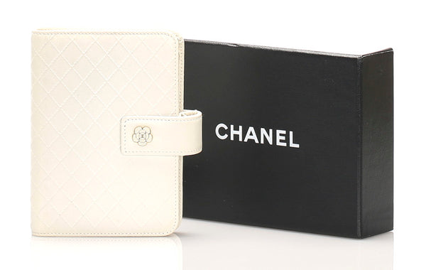 シャネル カメリア 銀座限定 ホワイト レザー 手帳カバー レディース CHANEL 中古
