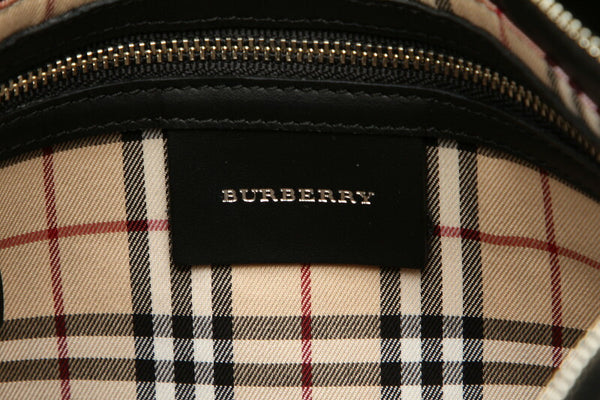 バーバリー ブラック  レザー ショルダーバッグ レディース BURBERRY 中古