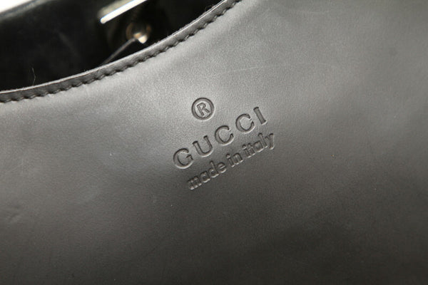 グッチ 1.3739 ブラック  レザー ショルダーバッグ レディース GUCCI 中古