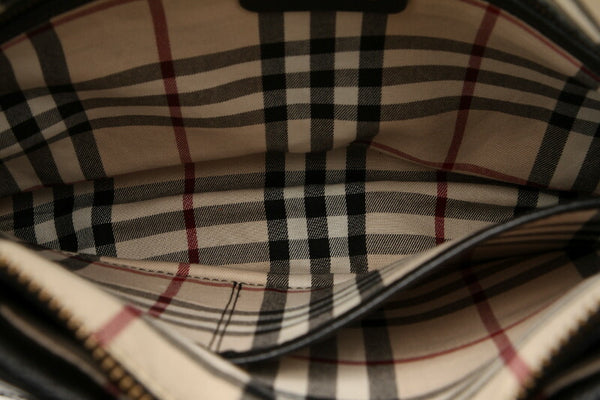 バーバリー ノバチェック ブラック  レザー ショルダーバッグ レディース BURBERRY 中古
