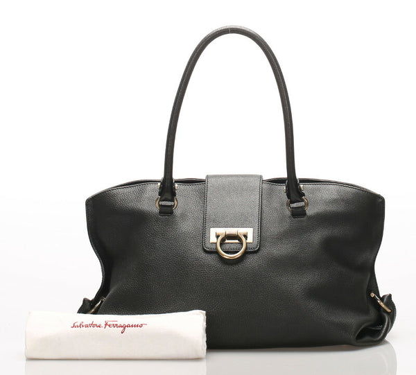 ガンチーニ AU-21 B182 ブラック  レザー ショルダーバッグ レディース 中古