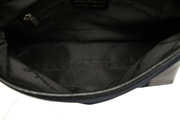 サルヴァトーレフェラガモ ショルダーバッグ 1-240001038536