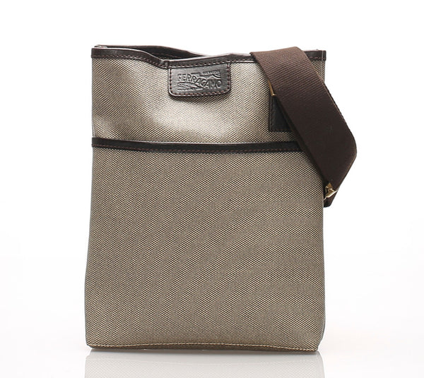 サルヴァトーレフェラガモ GA-24 7574 ブラウン キャンバス ショルダーバッグ レディース Salvatore Ferragamo 中古